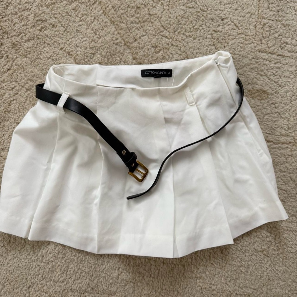 Cotton Candy White Pleated Skirt with Black Belt